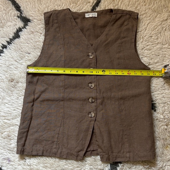 First Rite Linen Vest - Picture 12 of 17